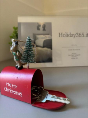 HOLIDAY 365
